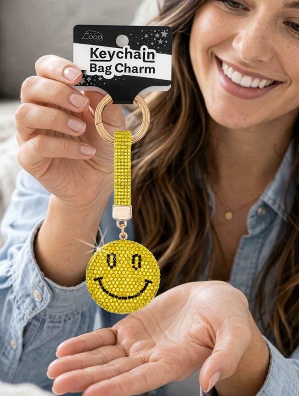 Smiley Gemmed Bag Charm Yellow Rhinestone Keychain Purse Accessories - Picture 4 of 6